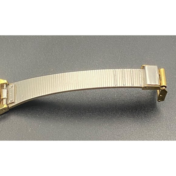 Vintage Pulsar Watch V231-0130 Womens Gold Tone Quartz 1980s New Battery Works - Picture 9 of 13
